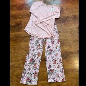 NEW Vera Bradley Pajama Set (2 Piece)